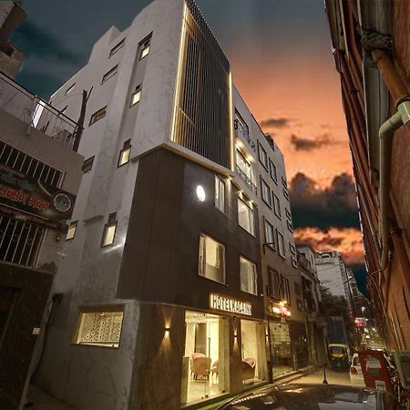 Hotel Kaca Inn-By Haveliya Hotels- Traveller'S Choice Award Winner 2025 New Delhi Exterior foto